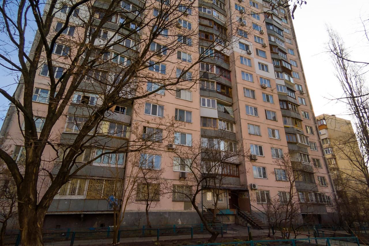 Апартаменты kvartirkoff na Zoi Gayday 9a Киев-20